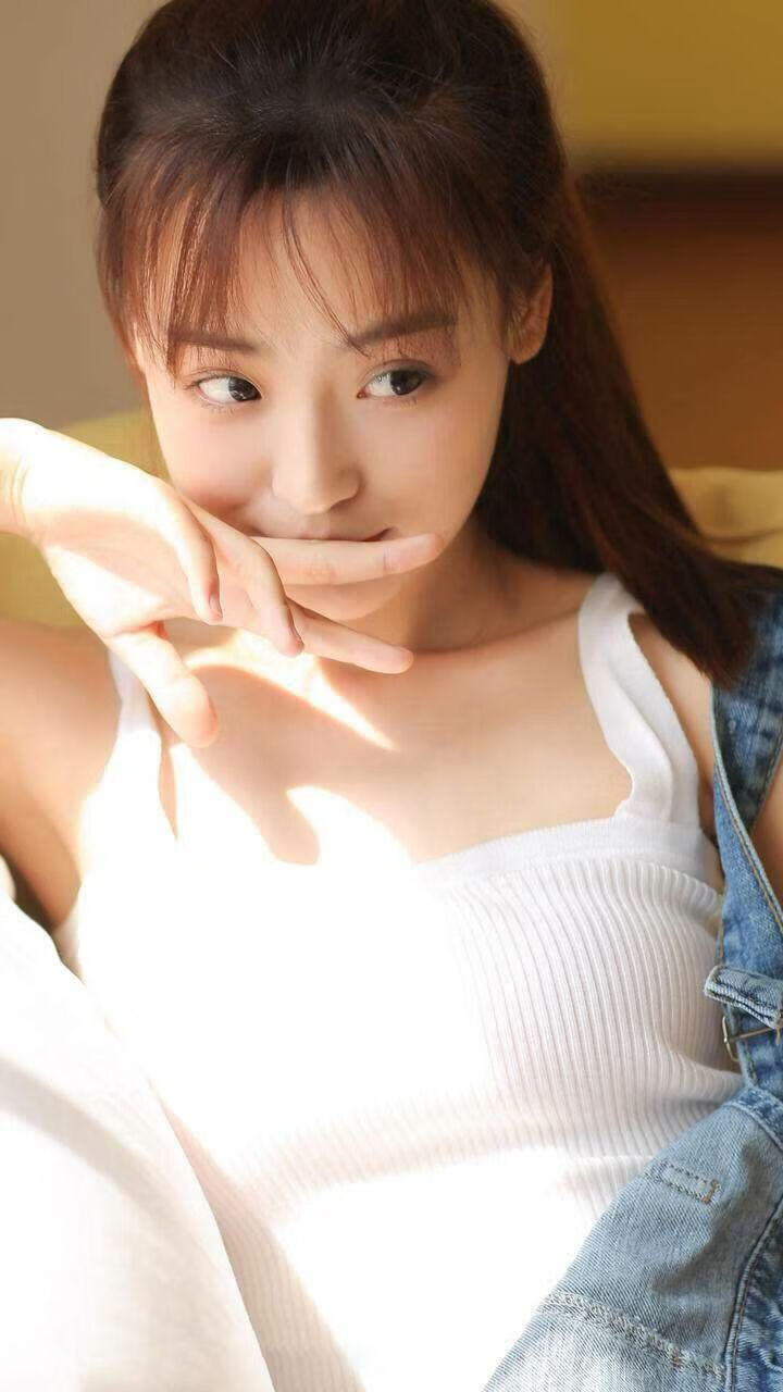 fb体育在线官网-“传奇传承：迈克尔·乔丹的篮球思想影响一代人”，迈克尔乔丹篮球人物视频