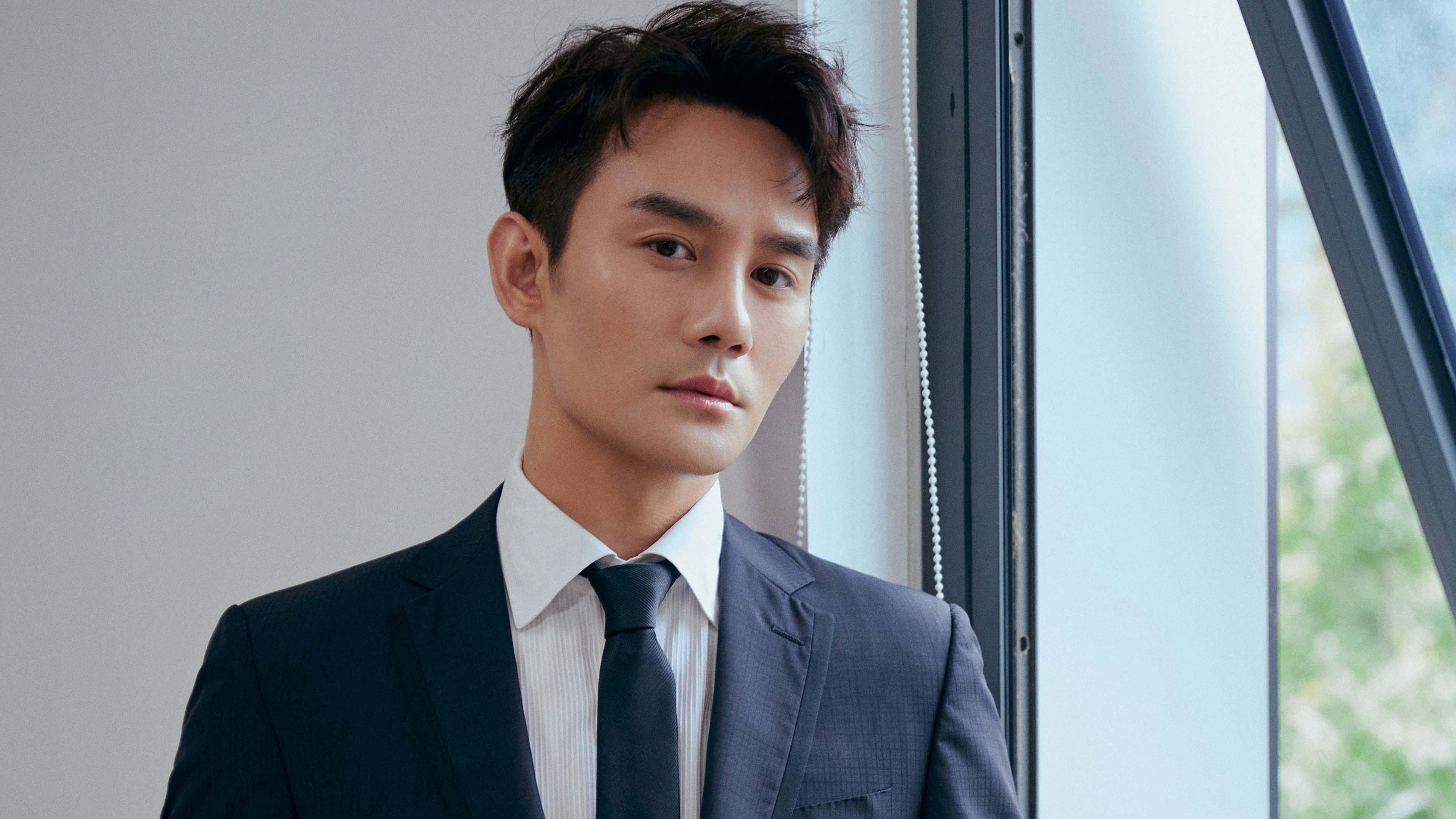 FB体育官方-巴萨豪取客场胜利，稳坐积分榜榜首，巴萨最高积分