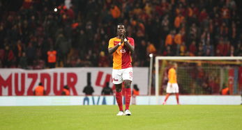 FB体育官方-博塔弗戈进攻端配合不够默契,博塔弗戈vs累体育