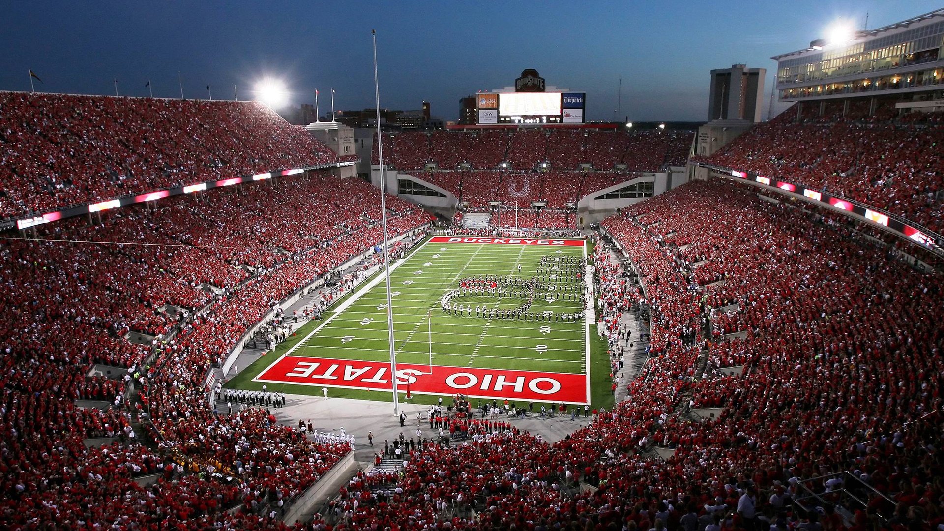 _举办国际经典赛：推动本土体育产业繁荣_，举办国际体育赛事